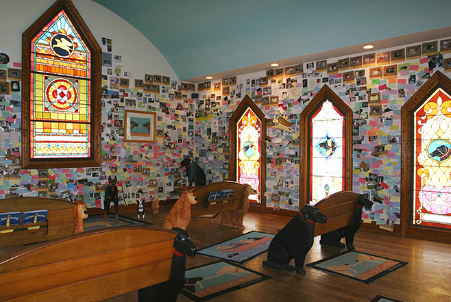 dog chapel 1