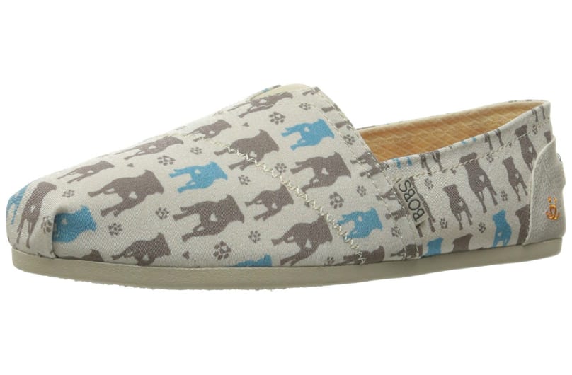 natural pit bull skechers