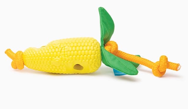 BarkBox Shuck N Chuck Corn Cob Dog Toy