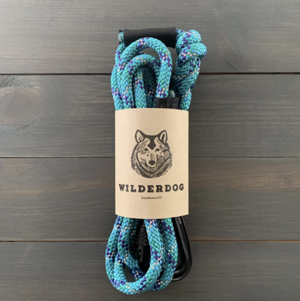 31-dog-gifts-medium-sized-dogs-wilderdog-leash